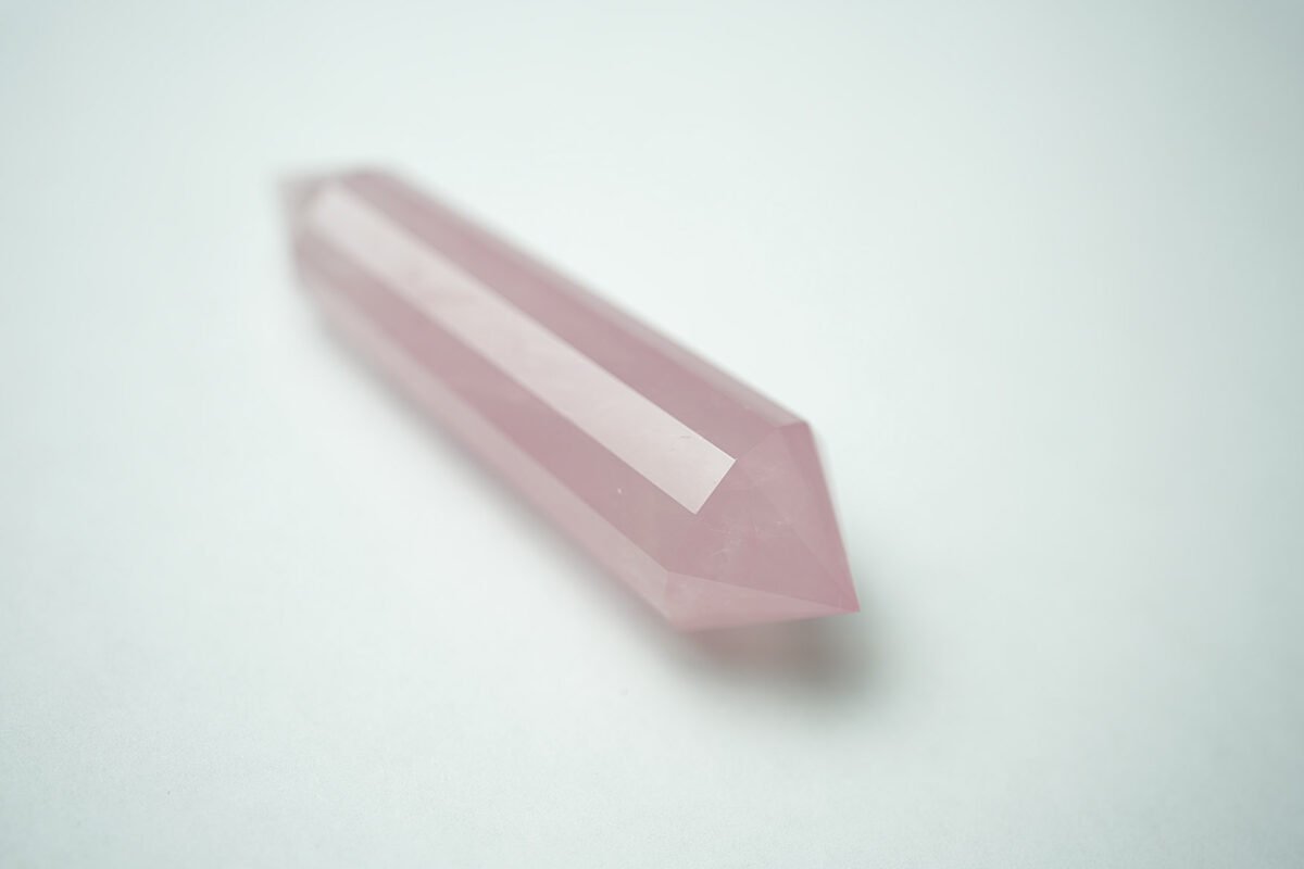 rose quartz vogel crystal